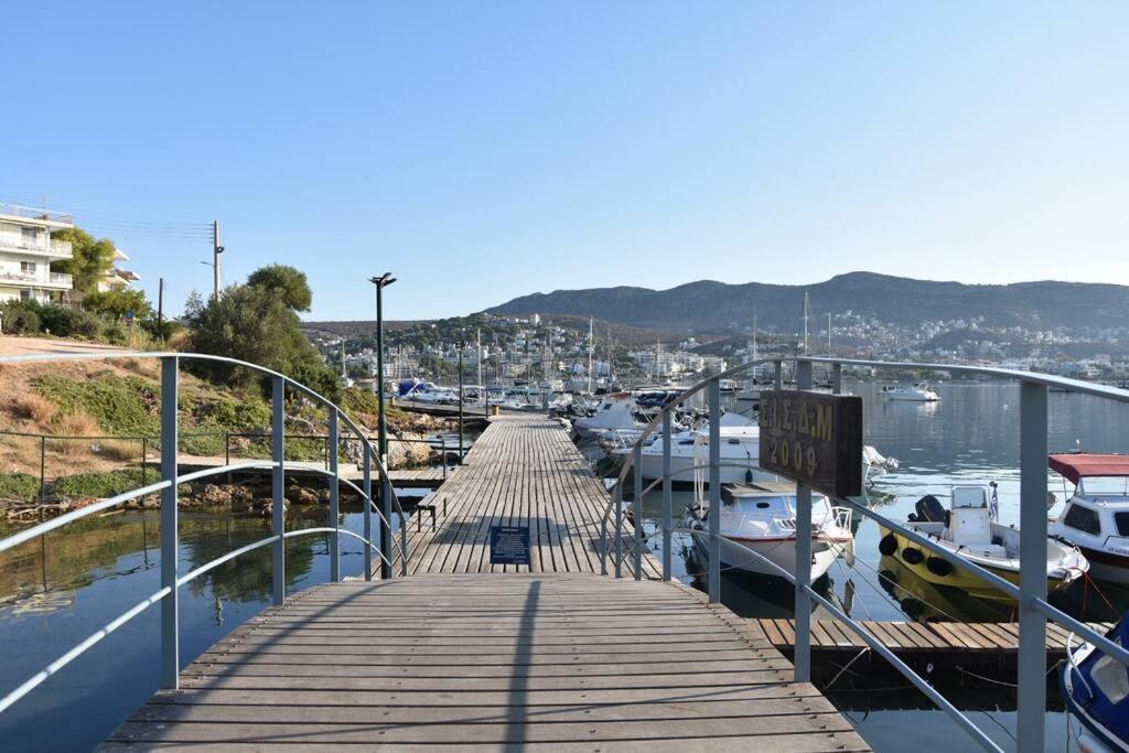 Modern Studio Next To The Sea! Porto Rafti Bagian luar foto