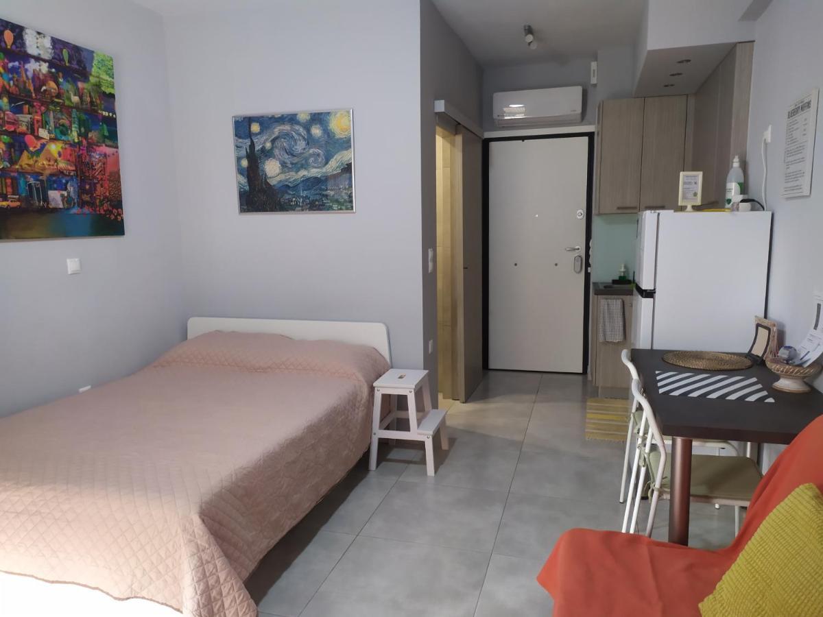 Modern Studio Next To The Sea! Porto Rafti Bagian luar foto
